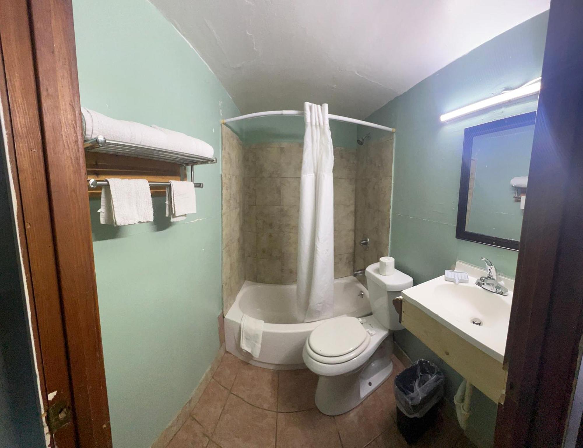 Town & Country Motel 苏城 外观 照片